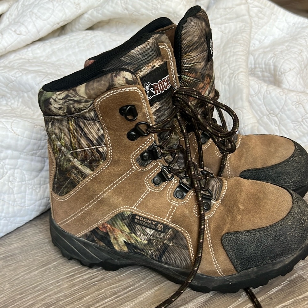 Boys Hiking Boots